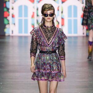 New ANNA SUI Iridescent Floral Silk Chiffon Skirt S 4 6 $345 Runway